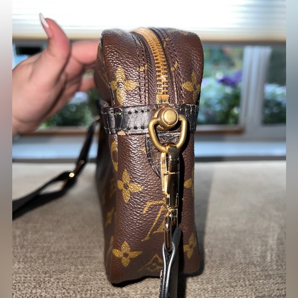 NOT FOR SALE POSHMARK HAS NOT REMOVED THIS LISTING - Picture 5 of 15